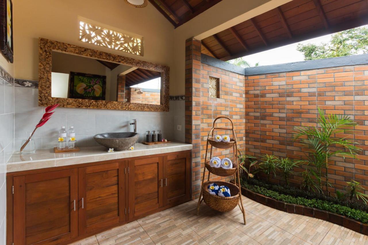 The Tegal Ubud Villa ภายนอก รูปภาพ